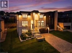 58 KENMIR Avenue St. Davids, ON L0S 1P0