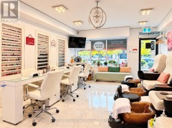 559 LAKESHORE ROAD E  Mississauga (Lakeview), ON L5G 0A8
