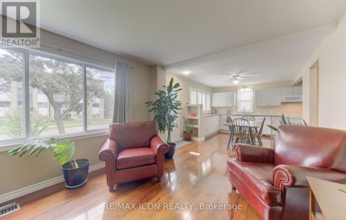 104 Mausser Avenue, Kitchener, ON 