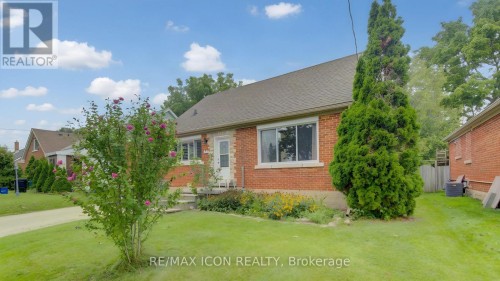 104 Mausser Avenue, Kitchener, ON 
