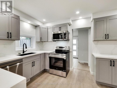 67 Cope Street, Hamilton, ON 