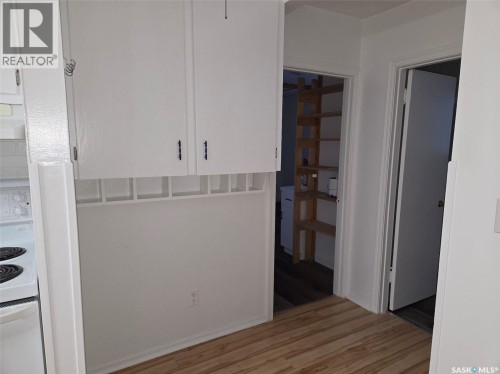 100 3Rd Avenue N, Middle Lake, SK 