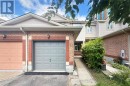 60 Malhotra Court, Ottawa, ON 
