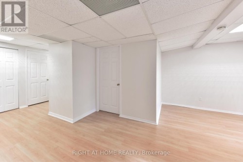 60 Malhotra Court, Ottawa, ON 