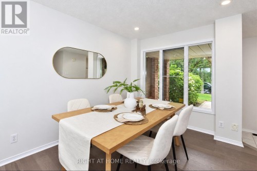 60 Malhotra Court, Ottawa, ON 