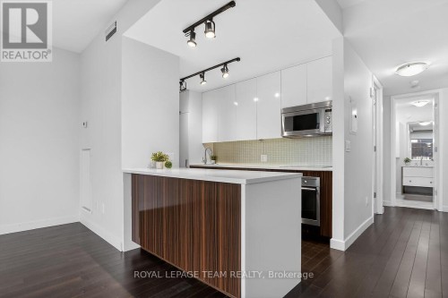 406 - 201 Parkdale Avenue, Ottawa, ON 