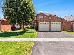 117 APPLE BLOSSOM BOULEVARD  Clarington, ON L1C 4T8