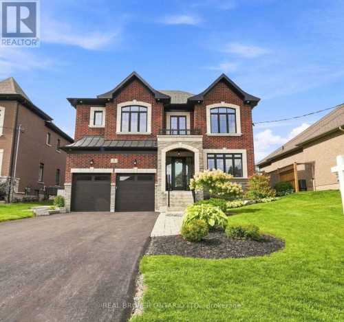 24 CEMETERY ROAD  Uxbridge, ON L9P 1R1