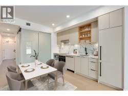 663 422 E 3RD STREET North Vancouver, BC V7L 0K1