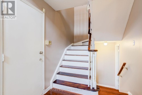 2755 Lindholm Crescent, Mississauga, ON 