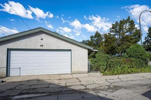 318 Lockwood St, Winnipeg, MB 
