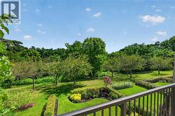 112 FAIRWOOD Place W  Burlington, ON L7T 4B6
