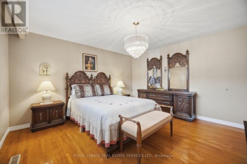 4107 Wilcox Road, Mississauga, ON 