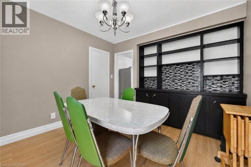 302 East 28Th Street, Hamilton, ON 