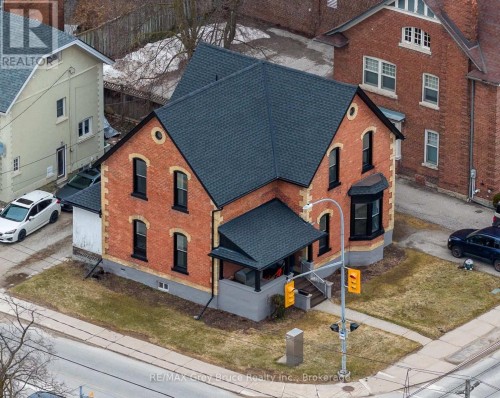 902 2ND AVENUE W  Owen Sound, ON N4K 4M7