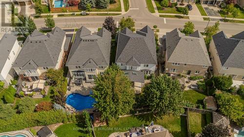 2194 Berwick Drive, Burlington, ON 
