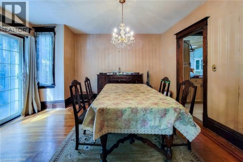 12 Leinster Avenue S, Hamilton, ON 