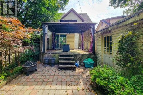 12 Leinster Avenue S, Hamilton, ON 