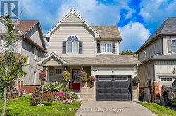 14 RICHARD DAVIES CRESCENT  Clarington, ON L1C 0N9