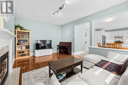 30 Cedar Valley Drive, Ottawa, ON 