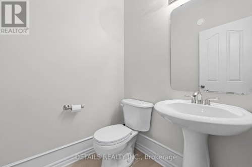 30 Cedar Valley Drive, Ottawa, ON 