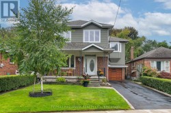 43 FERRIS ROAD Toronto, ON M4B 1G2