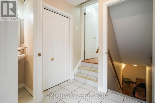 29 Maple Street, Mapleton, ON 