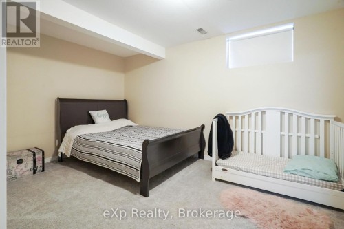 29 Maple Street, Mapleton, ON 