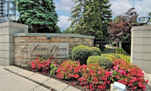 310 - 7 TOWNSGATE DRIVE , Vaughan, Ontario L4J 7Z9 2