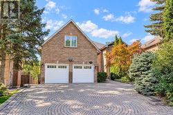 44 PRINCE EDWARD BOULEVARD Markham, ON L3T 7G1