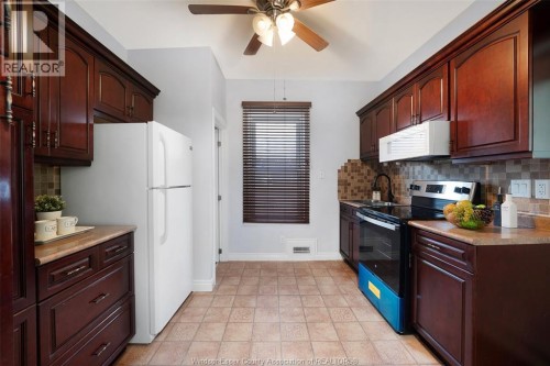 1620 Drouillard, Windsor, ON 