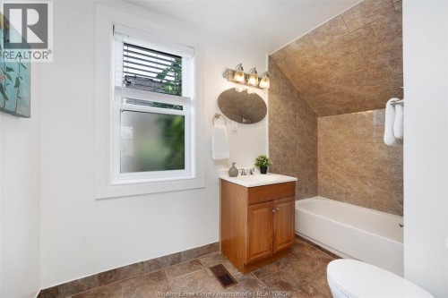 1620 Drouillard, Windsor, ON 