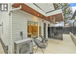 1 3183 GRAVELEY STREET  Vancouver, BC V5K 3K7