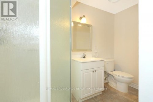 B2 - 1 MUIRBANK BOULEVARD , Toronto, Ontario M1C 4R8 4
