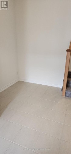 2039 CAMERON LOTT CRESCENT , Oshawa, Ontario L1L 0S1 5