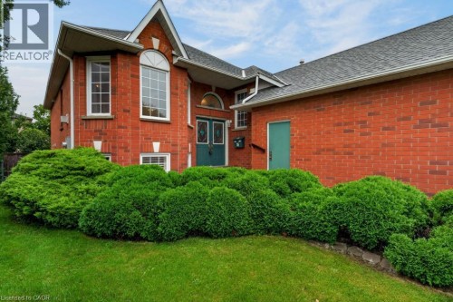 1141 Lockhart Road, Burlington, ON 