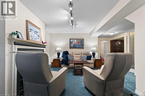 1141 Lockhart Road, Burlington, ON 