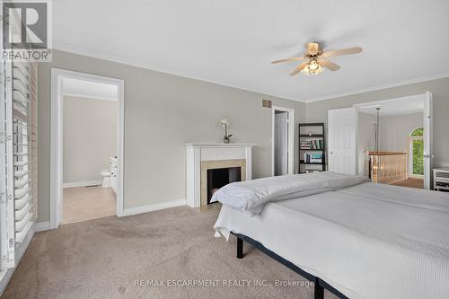112 Fairwood Place W, Burlington, ON 