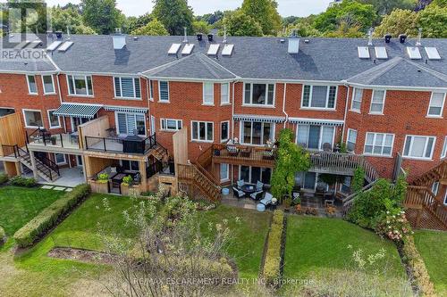 112 Fairwood Place W, Burlington, ON 
