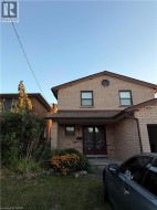 746 LIMERIDGE Road E Unit# Lower  Hamilton, ON L8W 1A3