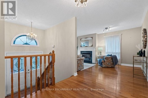 1141 Lockhart Road, Burlington, ON 