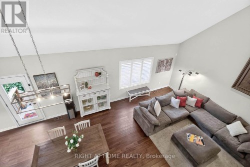 16 Rolling Lane, Hamilton, ON 
