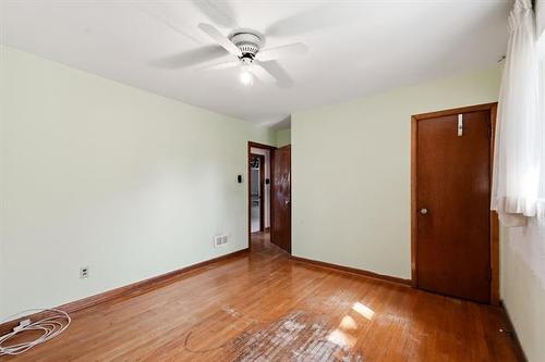 31 Avondale Rd, Winnipeg, MB 