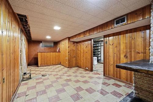 31 Avondale Rd, Winnipeg, MB 