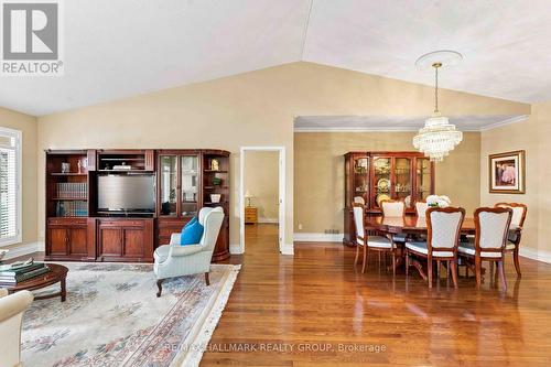 121 Bartlett Private, Ottawa, ON 