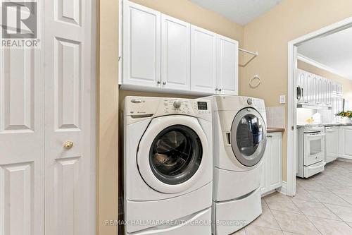 121 Bartlett Private, Ottawa, ON 