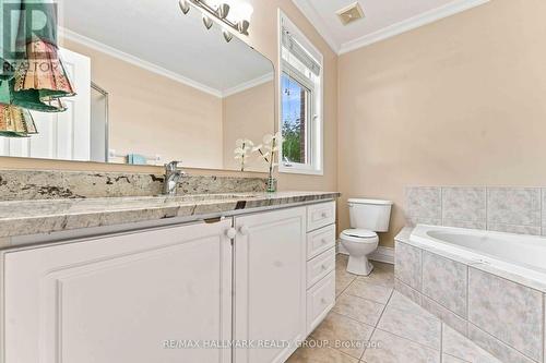 121 Bartlett Private, Ottawa, ON 