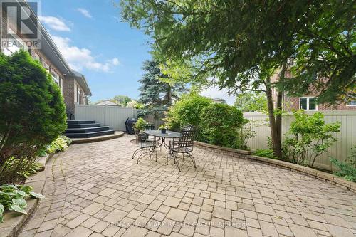 121 Bartlett Private, Ottawa, ON 