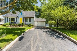 105 FOSTER AVENUE  London North, ON N6H 2L2