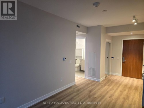 2210 - 15 QUEENS QUAY E , Toronto, Ontario M5E 0A4 3